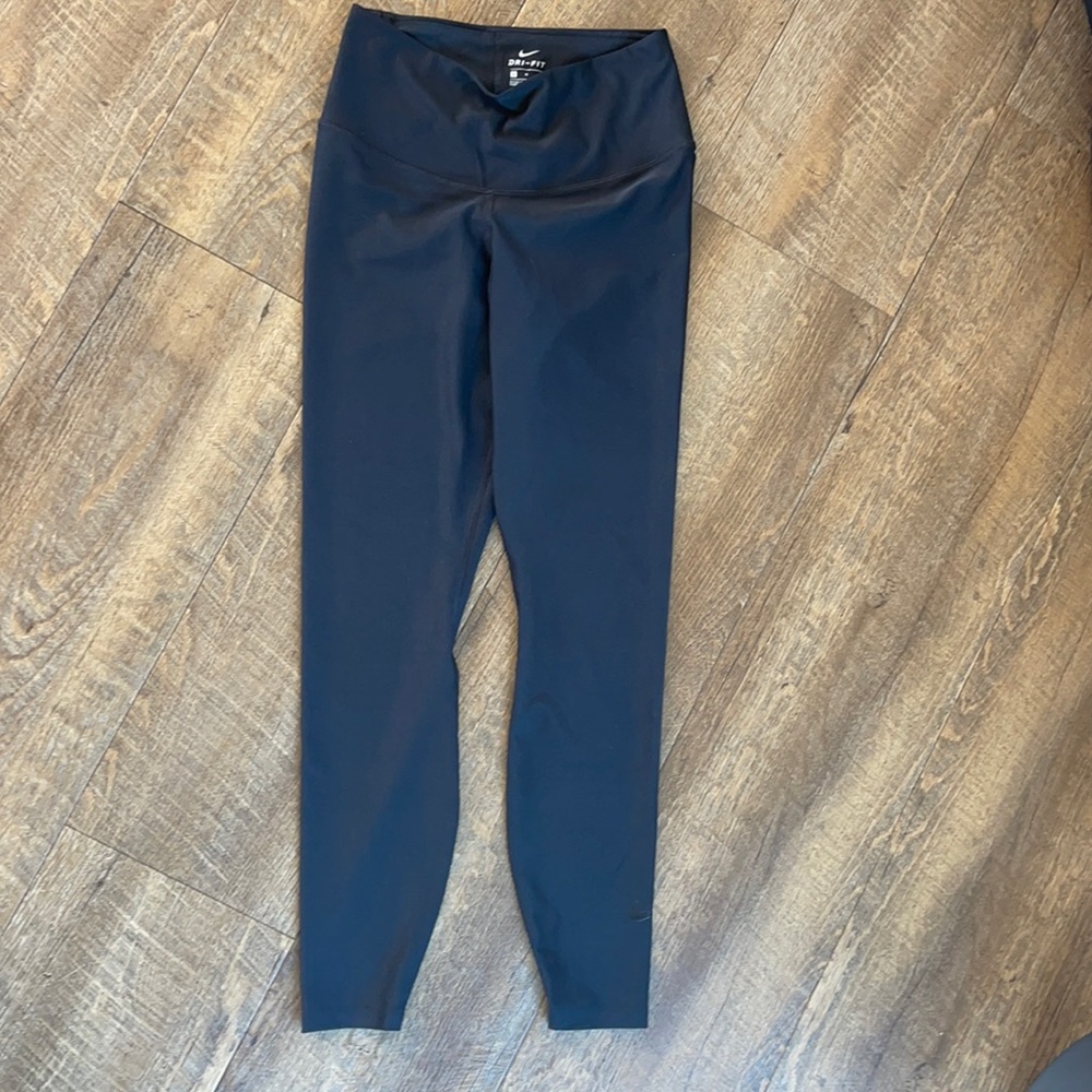 NIKE WOMENS FULL LENGTH LEGGINGS